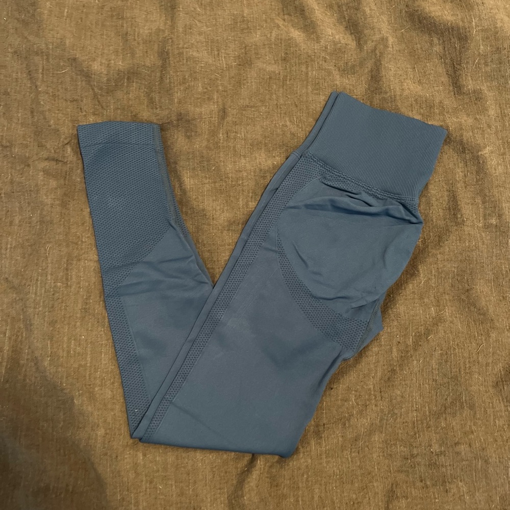 Curves N Combatboots contour leggings